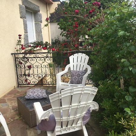 Studio Paisible Et Balneo Vezin-le-Coquet Exterior foto